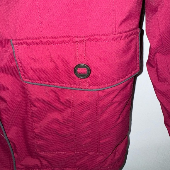 Women's Columbia Omni-Tech Faux Fur Lined Parka Size Medium - Picture 3 of 11